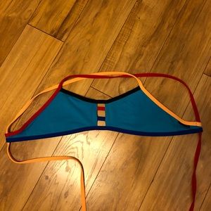 Jolyn Clothing Bikini top- size L